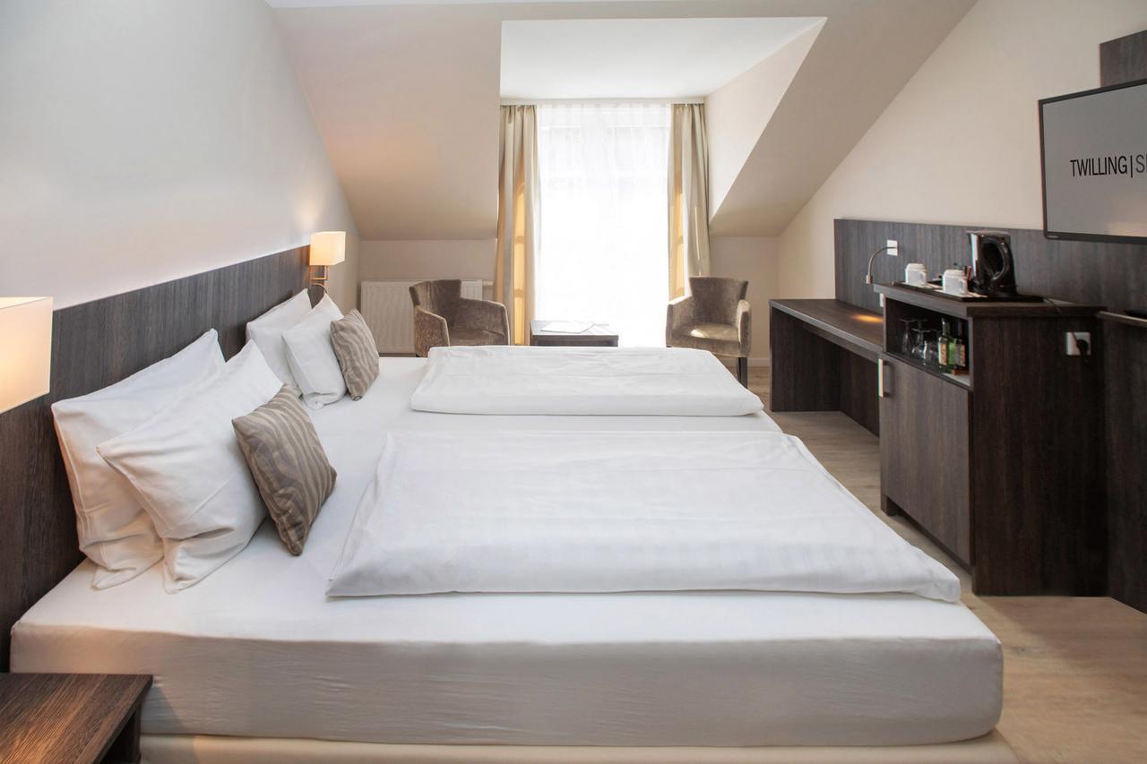 Hotel Twilling Санкт-Петер-Ординг Экстерьер фото